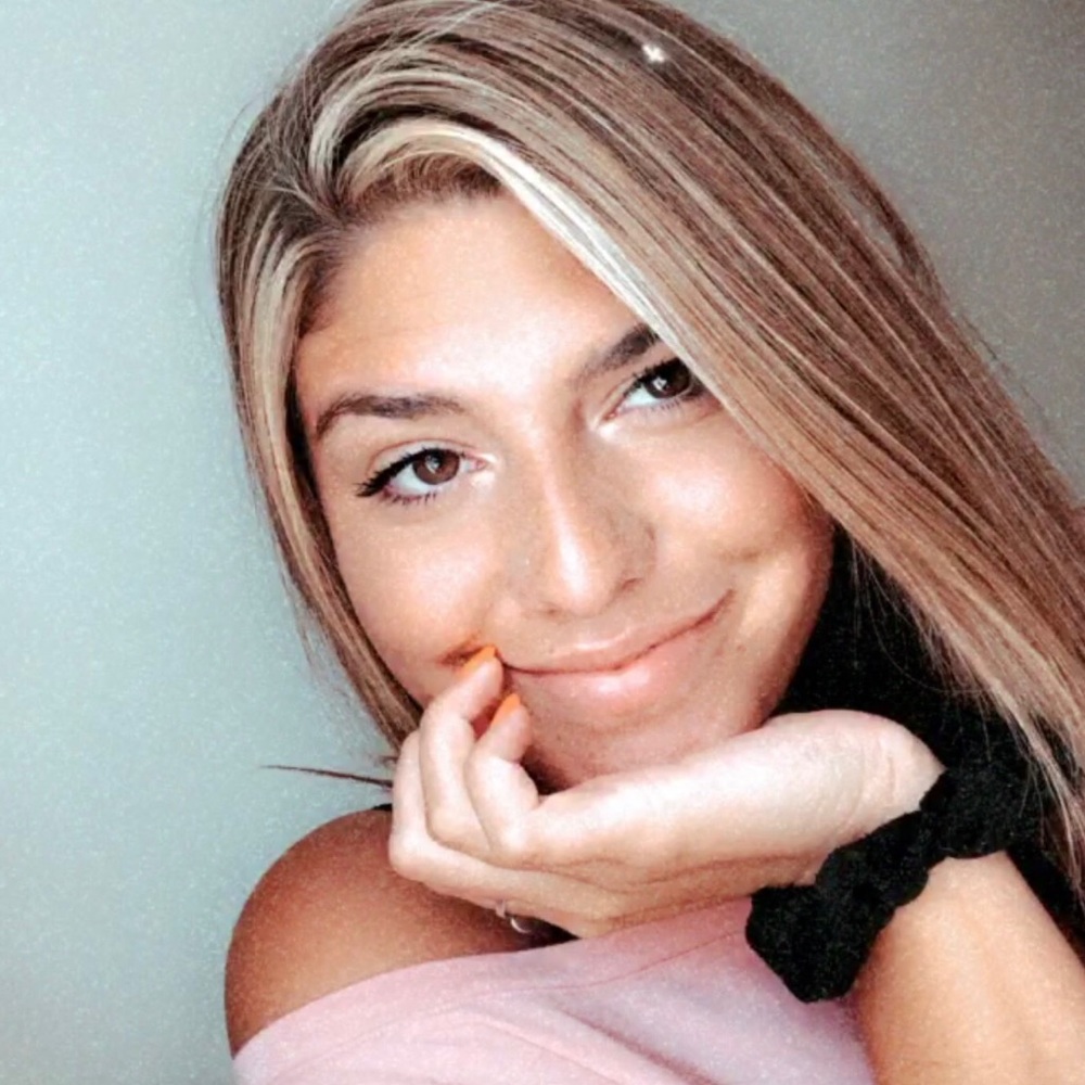 Meet your Posher, Allie